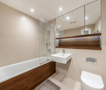 2 bedroom flat to rent - Photo 3