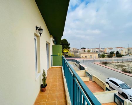 SEMI-DETACHED HOUSE FOR RENT, 3 BEDROOMS AND 3 BATHROOMS IN CALLOSA DEL SEGURA - ALICANTE - Photo 5