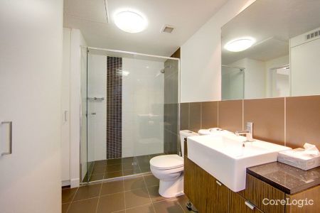 40/2-4 Kingsway PlaceCentral Holborn, 4810, Townsville City Qld - Photo 5