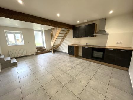 Châtillon-sur-Chalaronne – appartement 3 pièces - Photo 3