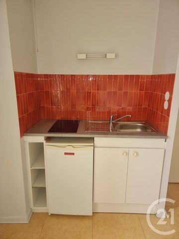 Location Appartement 1 pièce 23m² ALBI 81000 - Photo 2
