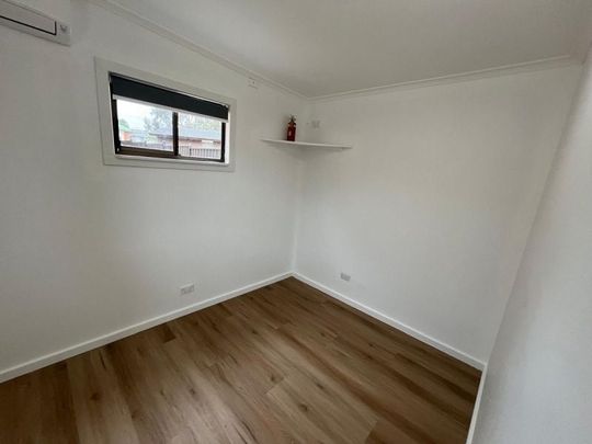 Cosy, Light-Filled Bungalow in Prime Location - Photo 1