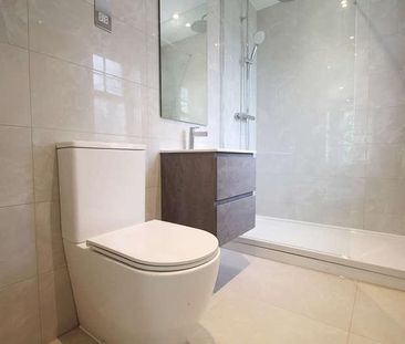 Fairmile Lane, Cobham, KT11 - Photo 5