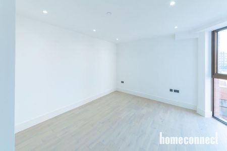 3 bedroom flat to rent - Photo 2