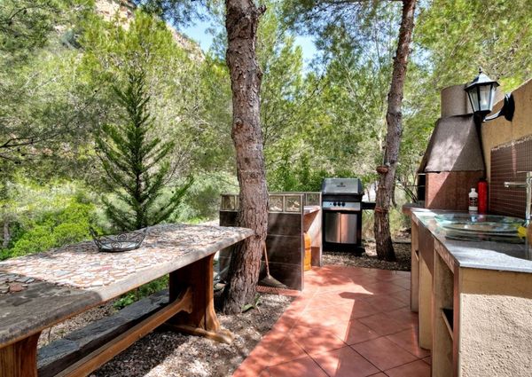 For rent villa with private pool near the beach in Cumbre del Sol, Benitachell