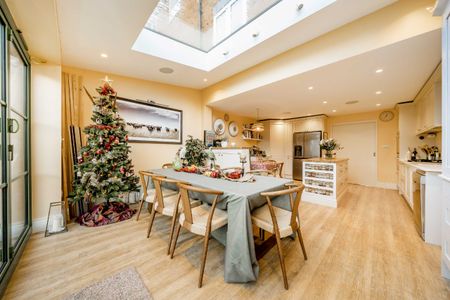 Honeyman Close, Queens Park, NW6, London - Photo 2