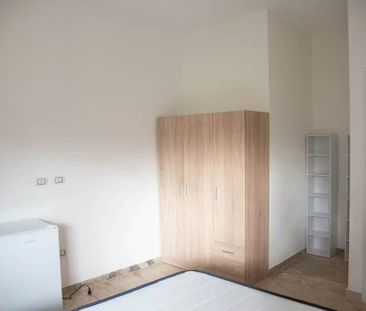 Via Colle Di Mezzo, Rome, Lazio 00143 - Photo 5