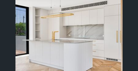 Modern Comfort Meets Urban Convenience - Photo 5