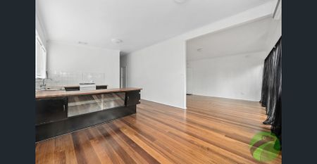 Delightful Home Near the Wetlands - Photo 2