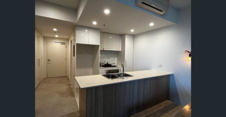 Stylish Furnished One-Bedroom Apartment in Prime Hurstville Location - Photo 5