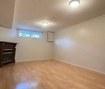 For Lease - 2749 Truscott Drive, Mississauga, Ontario - Photo 6