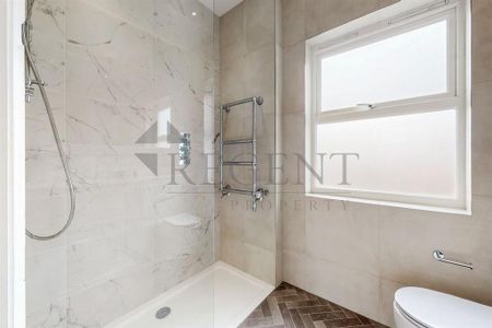 4 bedroom detached house to rent - Photo 3