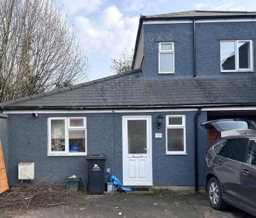 2 bedroom end of terrace house to rent - Photo 6