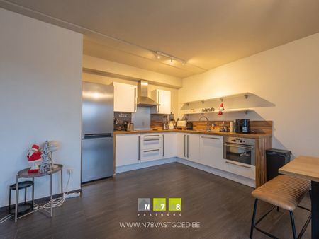 Appartement te huur - Foto 2