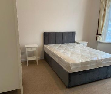 4 bedroom terraced house to rent - Photo 1