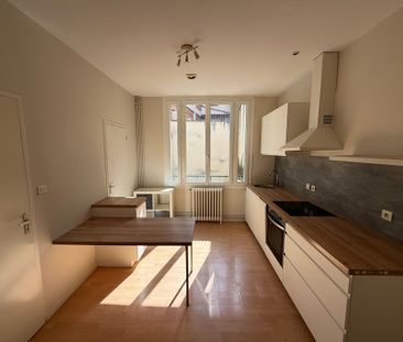 Location Appartement 3 pièces 99m² MONTAUBAN 82000 - Photo 4