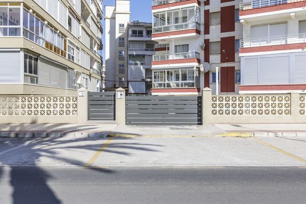 Paseo Marítimo de Poniente, Torre del Mar, Andalusia 29740 - Photo 1