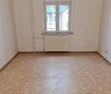 Duisburg-Marxloh, 3-Zimmer-Wohnung mit Potenzial zu vermieten! 1 Ne... - Photo 3