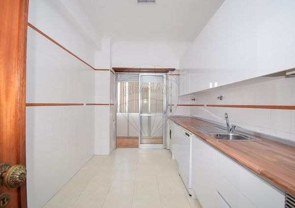 Apartamento T2 em Lisboa