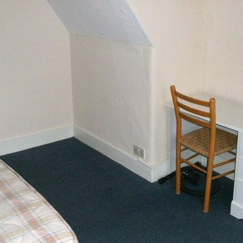 3 bedroom flat to rent - Photo 1