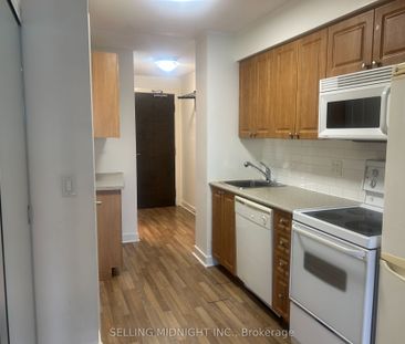 Battery Park Lofts , #603 - Photo 1