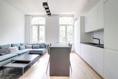 Triplex - for rent - Photo 2