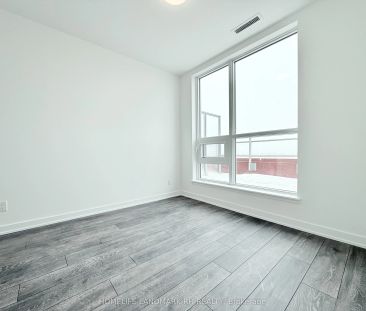 8888 YONGE Street #715 - Photo 3