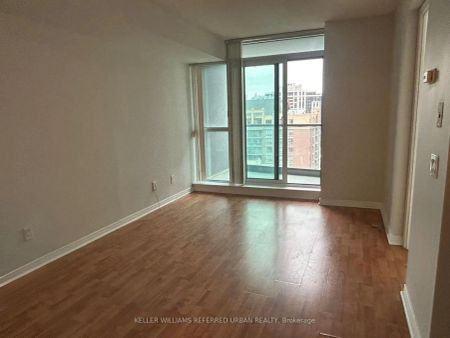 30 Harrison Garden Boulevard #1801 - Photo 2