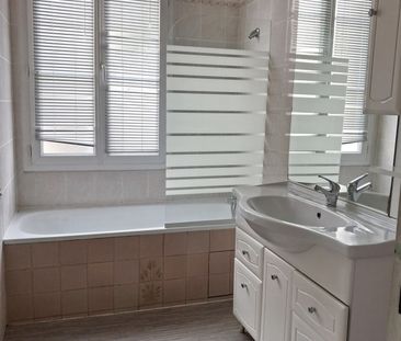Location Appartement 2 pièces 61m² MARMANDE 47200 - Photo 4