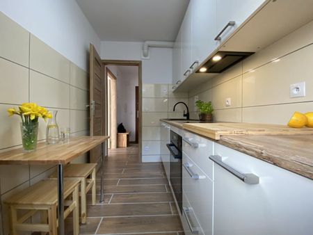 Jasne słoneczne 3-pokoje po remoncie 60.2 m² - Фото 5