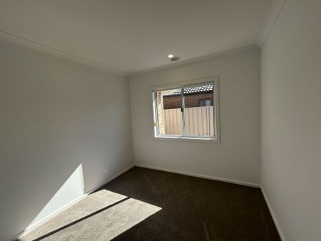 Brand New Build In A Quiet Established Estate - Photo 4
