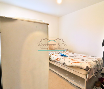 3 bedroom semi-detached house to rent - Photo 4