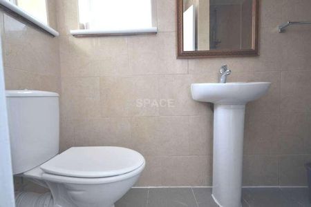 Blenheim Road, Reading, Berkshire, RG1 - Photo 3