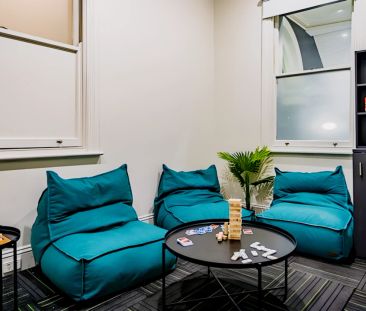 Excellent double ensuite bedroom in Haymarket - Photo 3