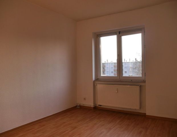 ﻿Schöne 2-Zimmer-Wohnung mit Tageslichtbad und Balkon im Limes-Quartier zu vermieten - Photo 1