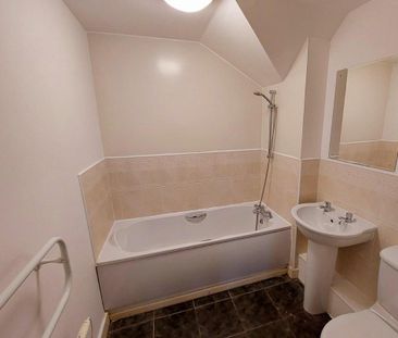 2 bedroom penthouse to rent - Photo 1