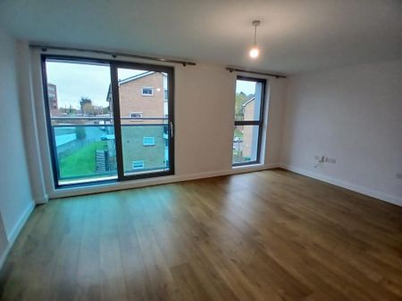 2 bedroom apartment to rent - Photo 2