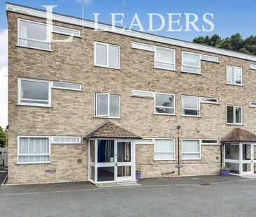 Sandford House, Mudeford Lane, Mudeford, Christchurch, BH23 - Photo 6