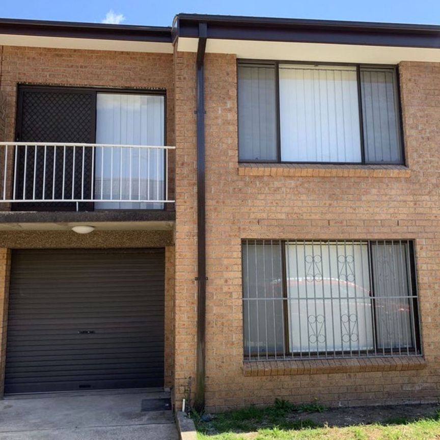 3 Bedroom Townhouse - Photo 1