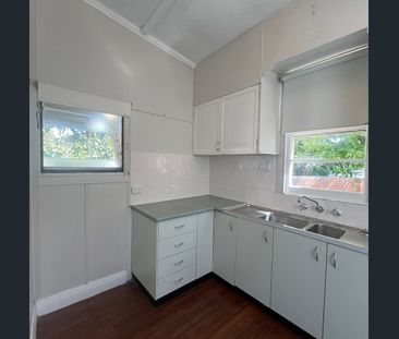 Parkside Living in the Heart of Belmont - Photo 4