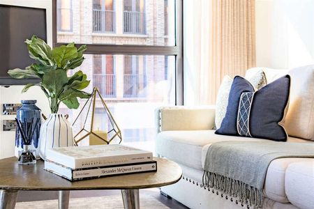 The Residences, Nine Elms, London, SW11 - Photo 2