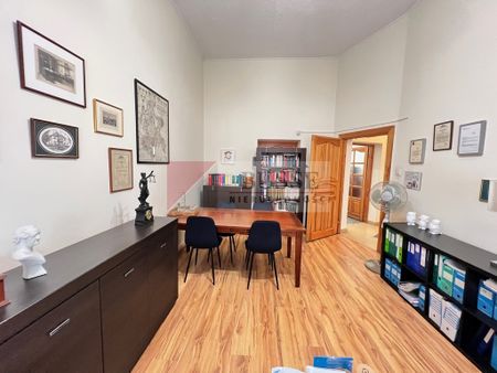 Centrum, 4 pok. po remoncie, ładna kamienica - Zdjęcie 5