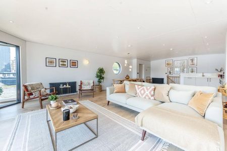 2 bedroom houseboat to rent - Photo 2