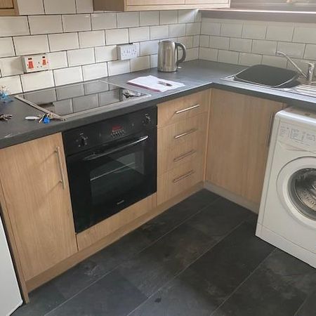 1 bedroom flat to rent - Photo 3