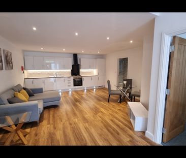 Room in a Shared Flat, Ashley House, BS2 - Photo 1