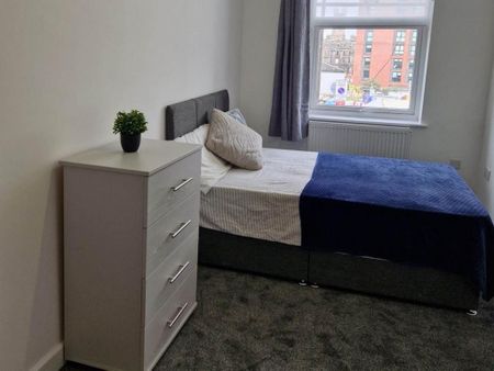 2 bedroom apartment to rent - Photo 3