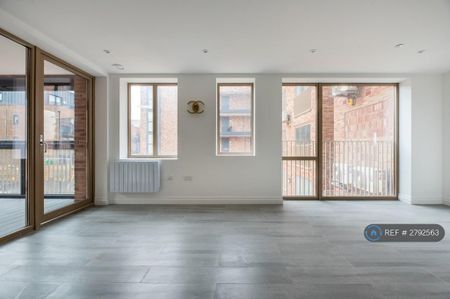 1 bedroom flat to rent - Photo 2