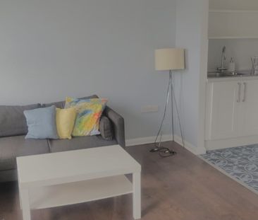 1 Bed Flat, Culmore Road, SE15 - Photo 3