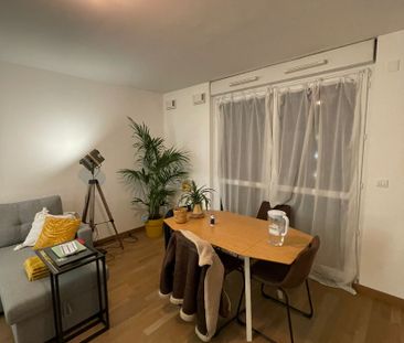 Location Appartement 3 pièces 67m² - Photo 4