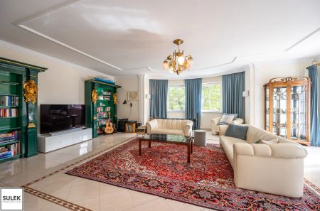 Traumhafte Villa mit historischem Flair, großem Garten, Pool, Sauna & und vielem mehr! - Foto 2